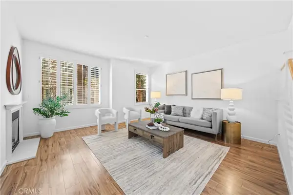 1016 Timberwood, Irvine, CA 92620