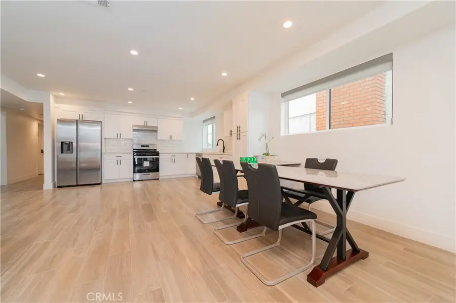 5652 La Mirada Avenue, Los Angeles, CA 90038 - Image #2