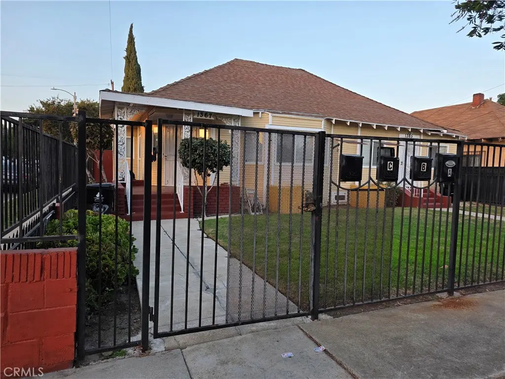 1365 W 30th, Los Angeles, CA 90007 - Image #1