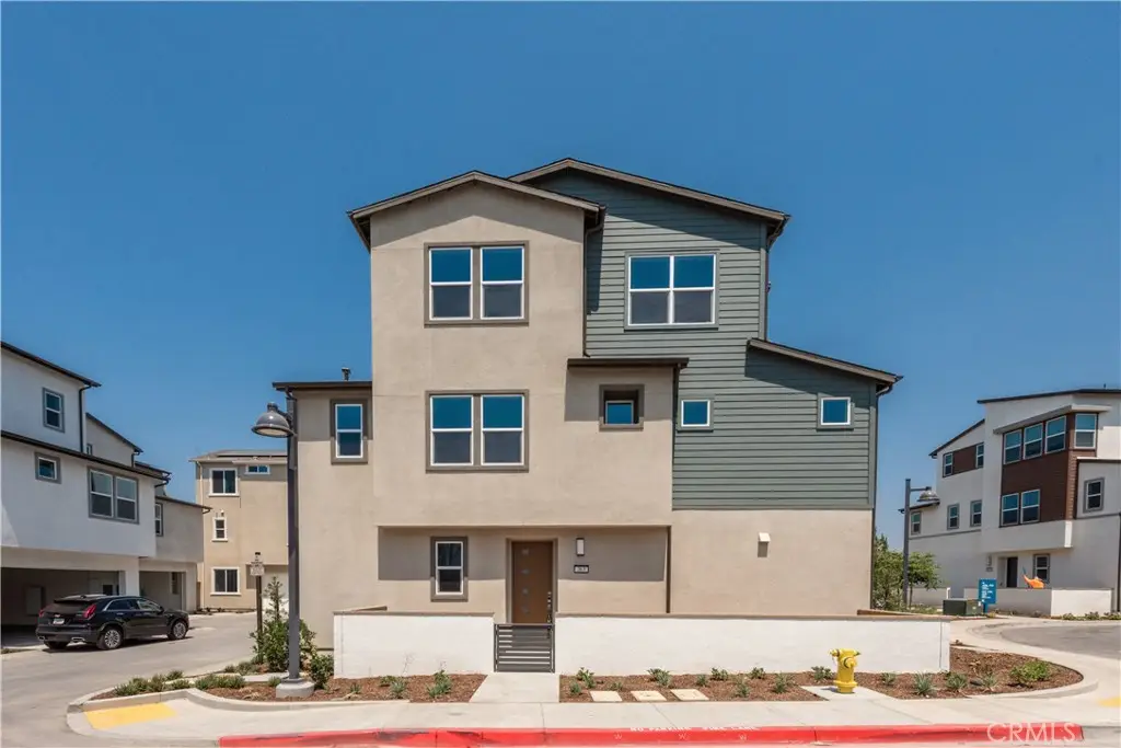 363 Proctor, Irvine, CA 92618 - #1