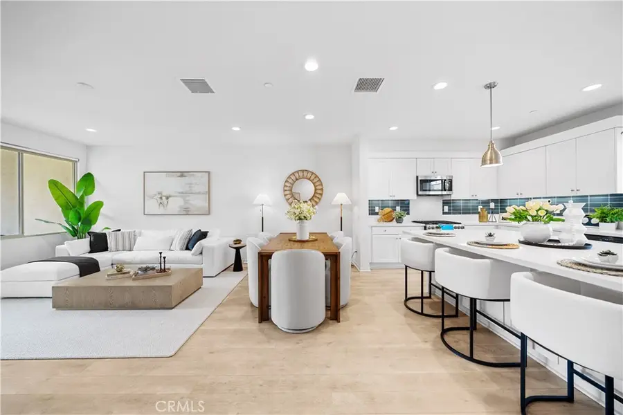 115 Episode, Irvine, CA 92618 - Image #2