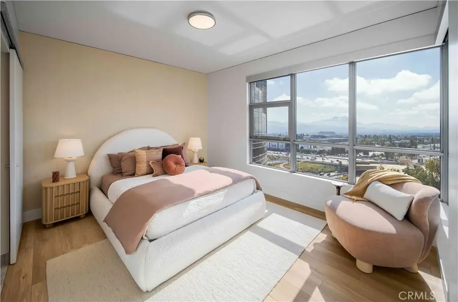 9 Macarthur Place #2002, Santa Ana, CA 92707 - Image #3