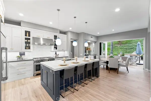 24 Thornhill, Ladera Ranch, CA 92694