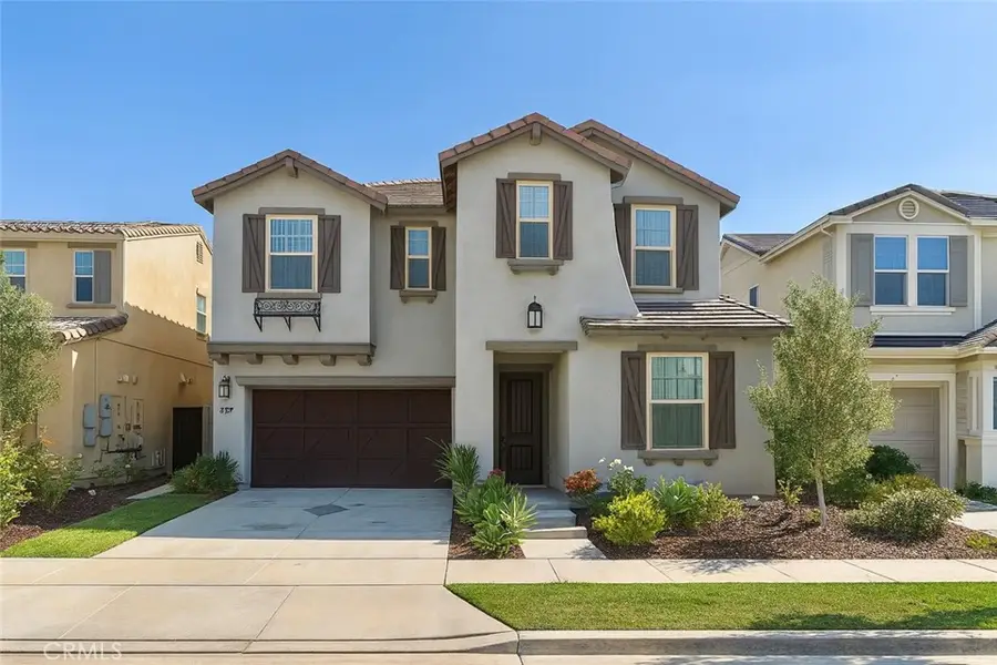 279 Barnes, Tustin, CA 92782 - Image #2