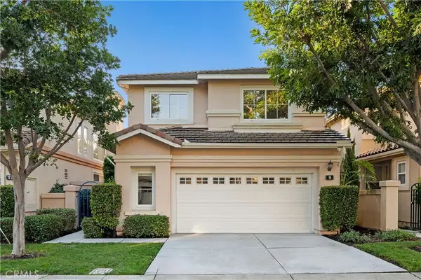 9 Santa Luzia Aisle, Irvine, CA 92606