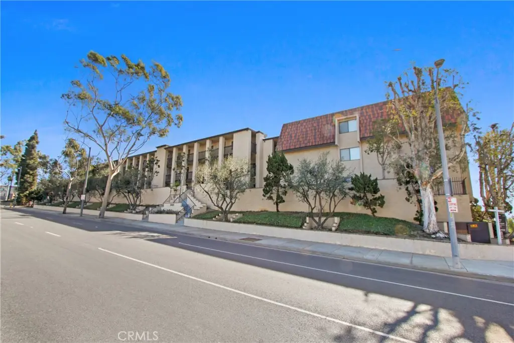 1460 E Willow, Signal Hill, CA 90755 - Image #1