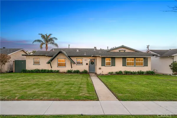 5082 Edinger, Huntington Beach, CA 92649