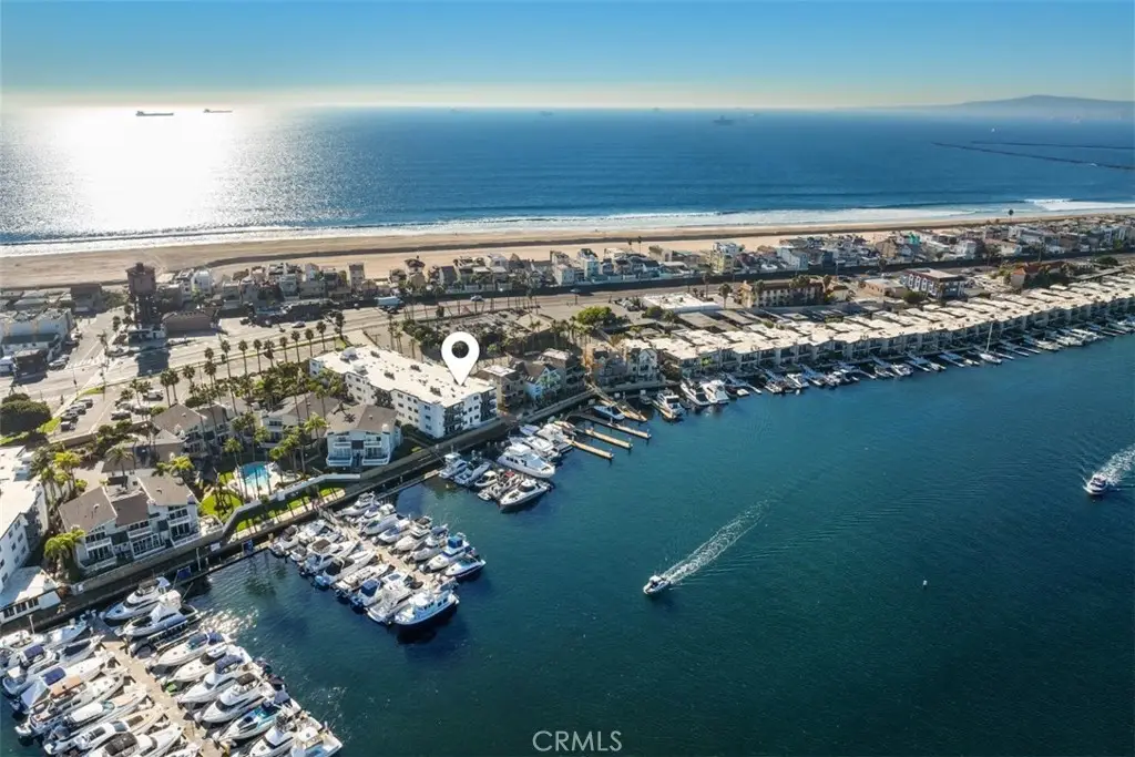 16255 Pacific Circle #204, Huntington Beach, CA 92649 - Image #1