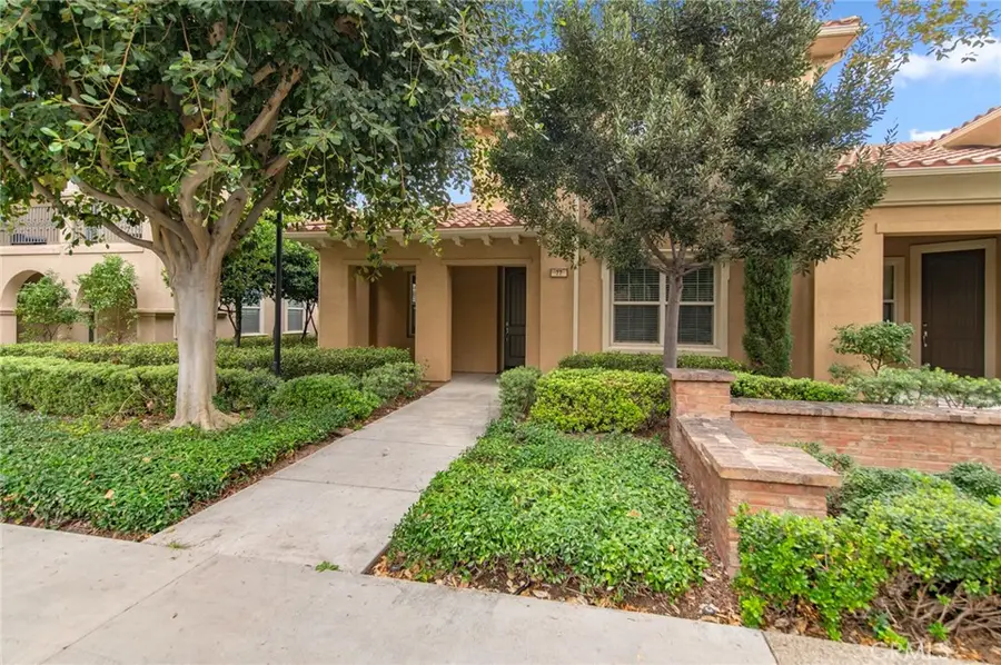 77 Hallmark, Irvine, CA 92620 - Image #3