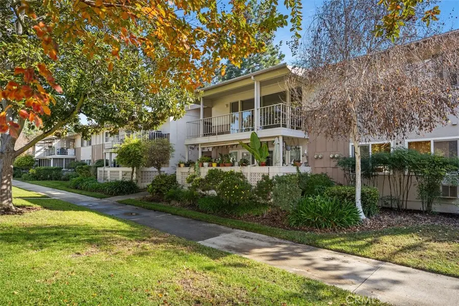 57 Calle Cadiz #O, Laguna Woods, CA 92637 - Image #2