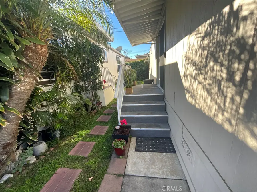 2060 Newport Blvd, Costa Mesa, CA 92627 - #3