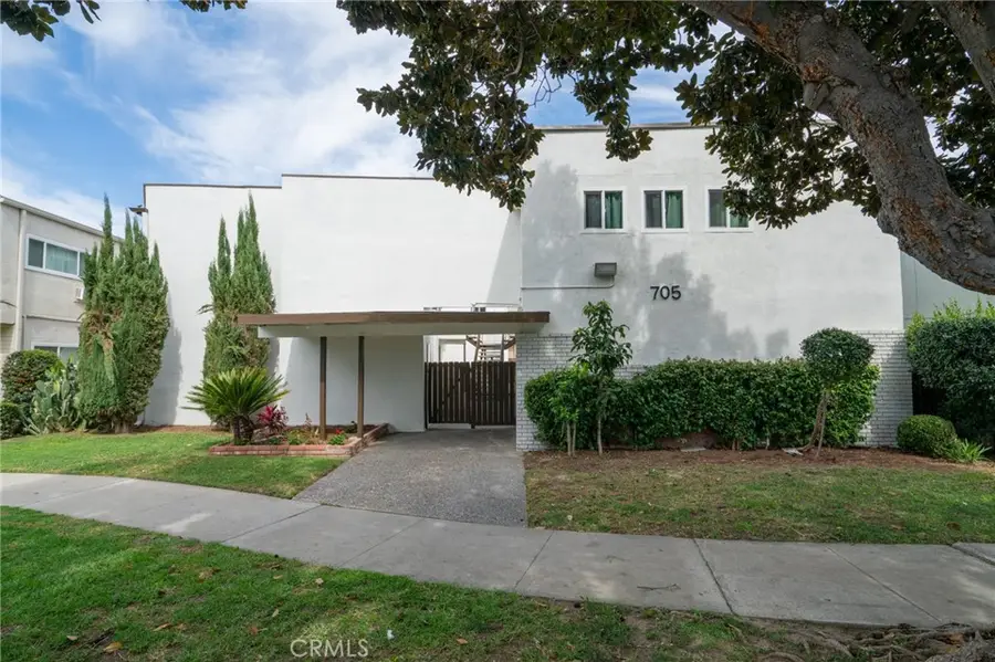 705 E Santa Fe Avenue, Fullerton, CA 92831 - #2