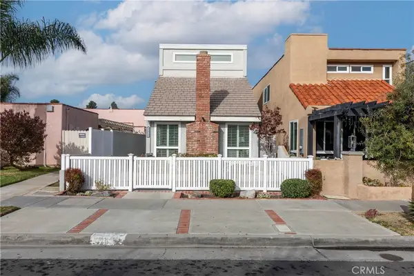203 Utica Avenue, Huntington Beach, CA 92648