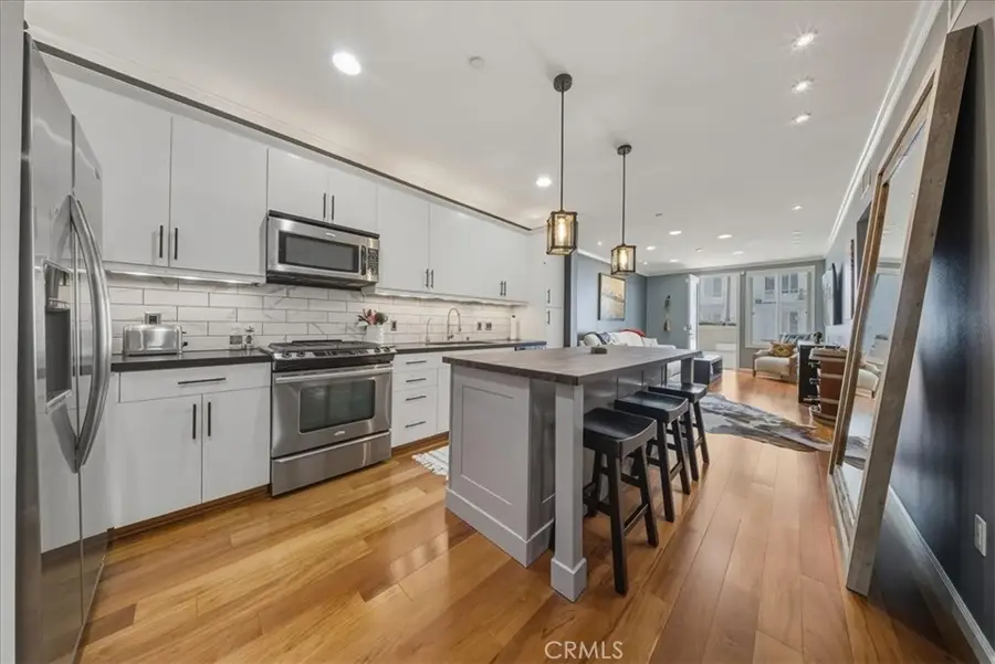 1901 S Victoria #116, Oxnard, CA 93035 - Image #2