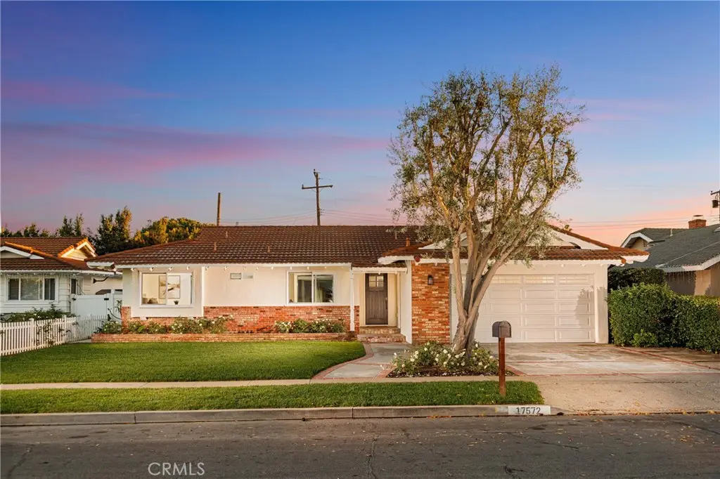 17572 Leafwood Lane, Tustin, CA 92780 - #1