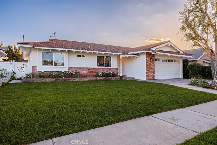 17572 Leafwood Lane, Tustin, CA 92780 - #2