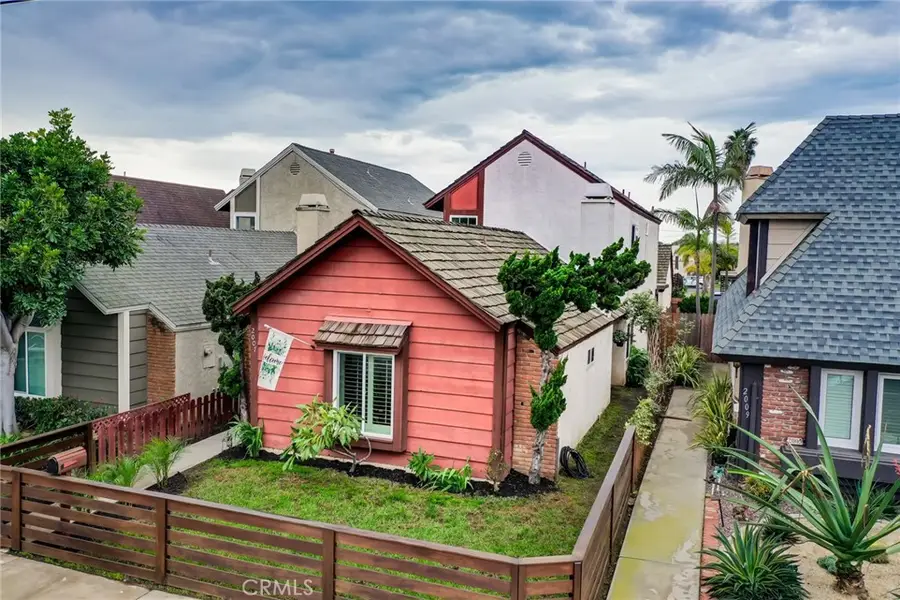 2007 Delaware Street, Huntington Beach, CA 92648 - #3