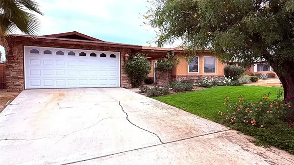 76690 Oklahoma, Palm Desert, CA 92211