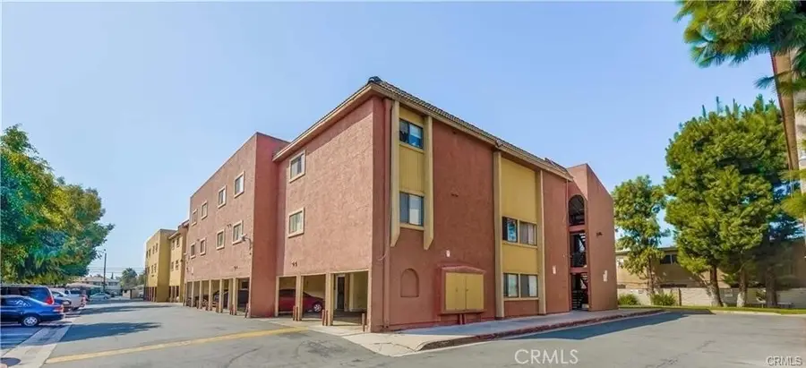 1017 W Bishop Street #A, Santa Ana, CA 92703 - Image #2