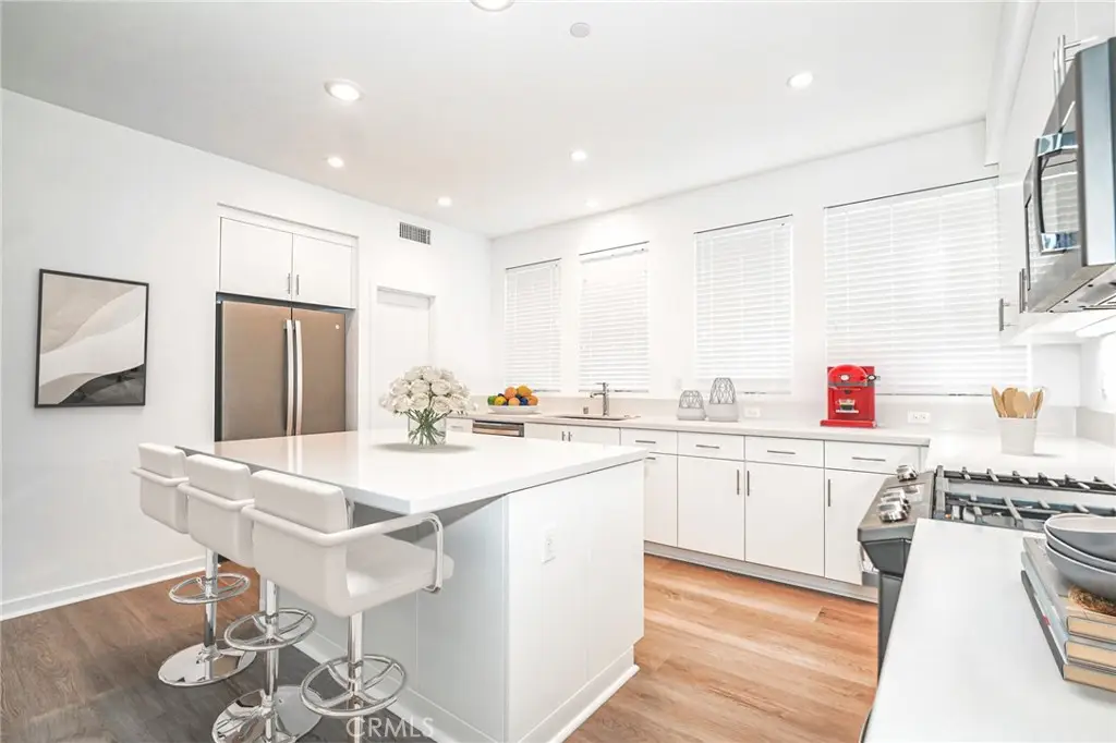 337 Placemark, Irvine, CA 92614 - #1