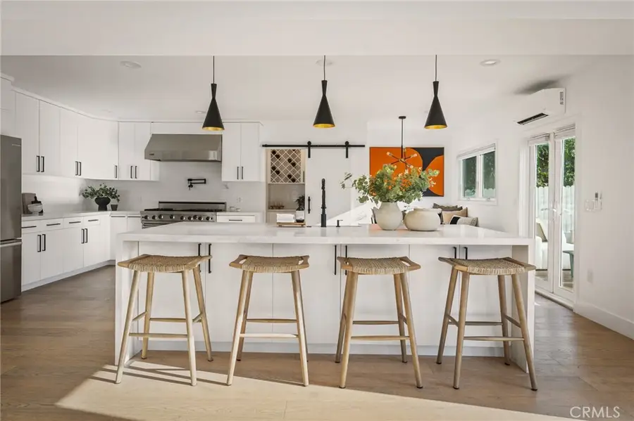 5115 West Boulevard, Los Angeles, CA 90043 - Image #2