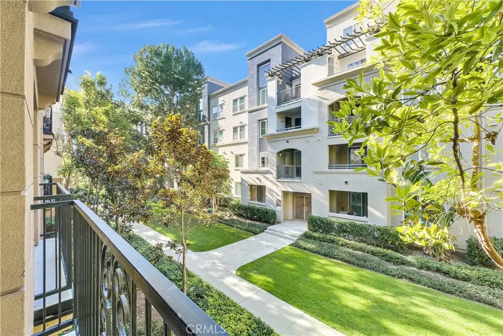 3212 Watermarke Pl, Irvine, CA 92612 - #1