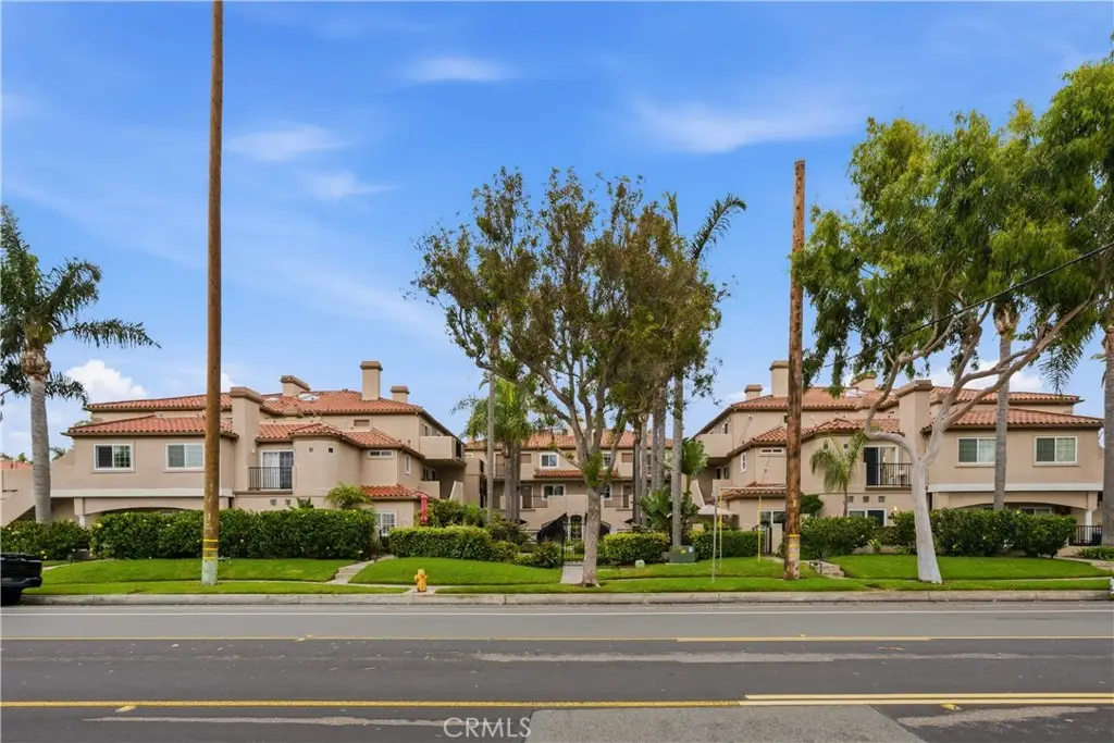 626 Lake #38, Huntington Beach, CA 92648 - #1