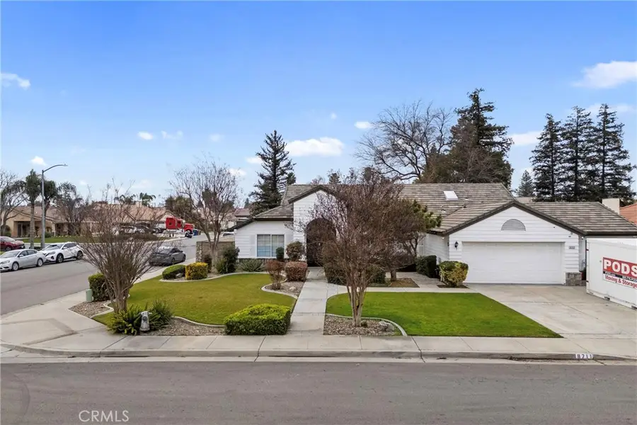 8711 Dalby Court, Bakersfield, CA 93313 - Image #2