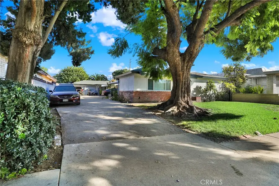 291 W Artesia, Pomona, CA 91768 - #2