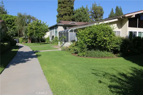 34 Calle Aragon #A, Laguna Woods, CA 92637