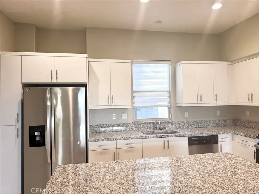 718 Central Avenue, Upland, CA 91786 - #3