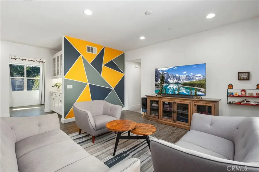 520 S Anaheim Boulevard #1, Anaheim, CA 92805 - #3