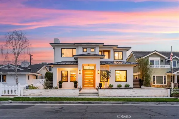 1828 Pine Street, Huntington Beach, CA 92648