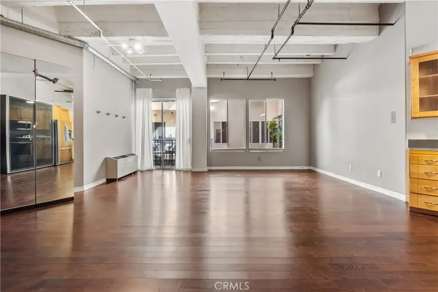 312 W 5th, Los Angeles, CA 90013 - #3