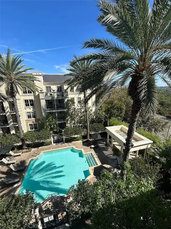 2446 Watermarke, Irvine, CA 92612