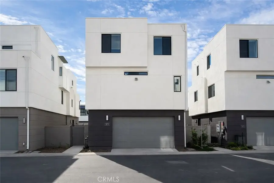 2173 Swaim Way, Tustin, CA 92782 - #3