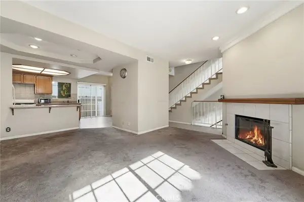 16008 La Salle, Gardena, CA 90247