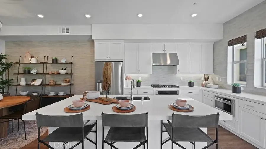 965 Walnut Terrace, Montebello, CA 90640 - #2