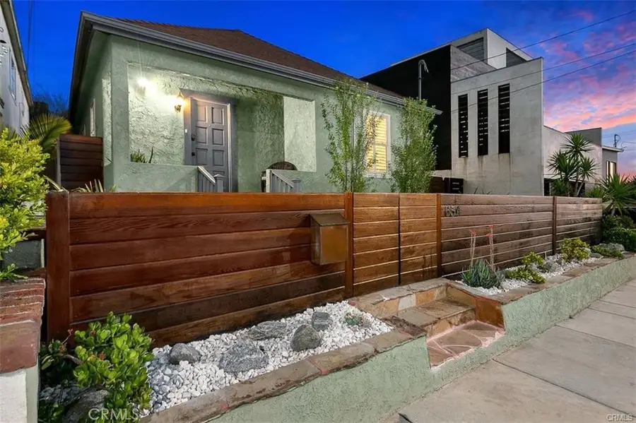 654 8th, Hermosa Beach, CA 90254 - #2