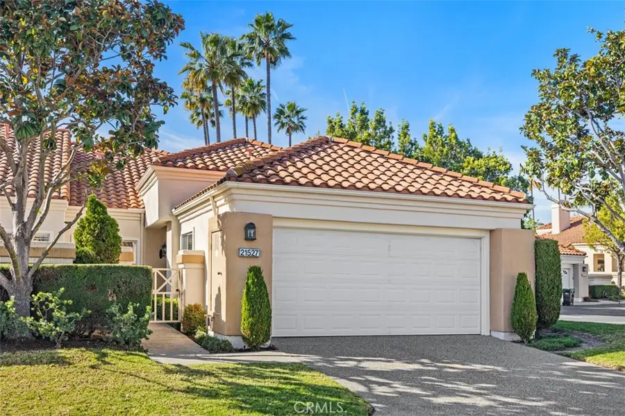 21527 Paseo Palmetto, Mission Viejo, CA 92692 - #3