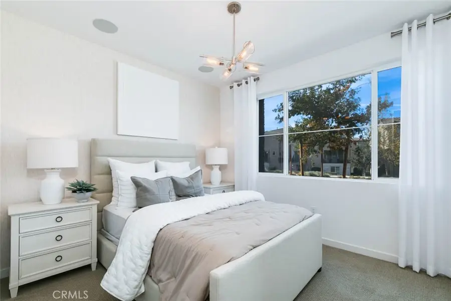 1077 Cadence, Irvine, CA 92618 - #3