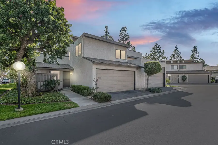 3010 E Via Taranto, Anaheim, CA 92806 - Image #2