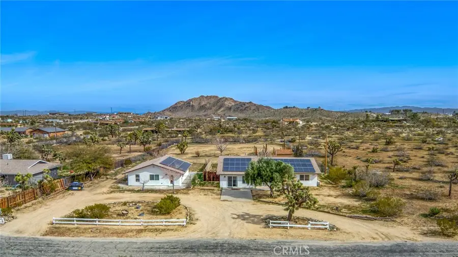 4537 Anita Avenue, Yucca Valley, CA 92284 - #3