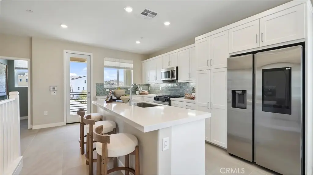 26843 Serif Place, Valencia, CA 91381 - #1