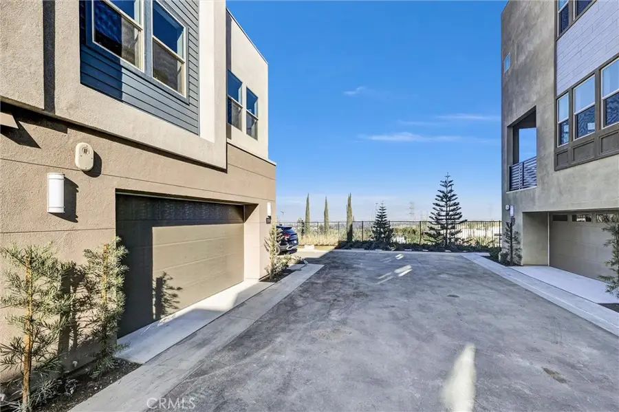 2058 Hollyleaf, Montebello, CA 90640 - #3