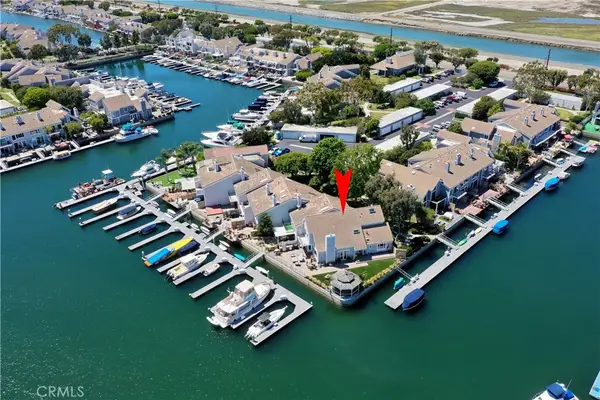 16102 Bonaire Circle, Huntington Beach, CA 92649