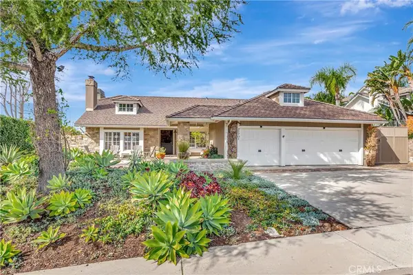 21701 Montbury, Lake Forest, CA 92630