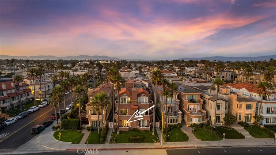 1314 Pacific Coast Highway #A, Huntington Beach, CA 92648 - #3