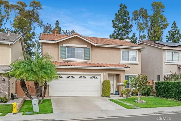 50 Linhaven, Irvine, CA 92602