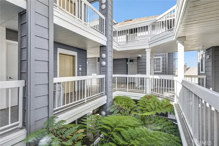 20301 Bluffside #D313, Huntington Beach, CA 92646 - #2